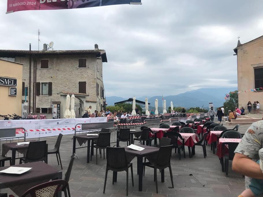 Garda Lake Attic Montinelle Екстер'єр фото