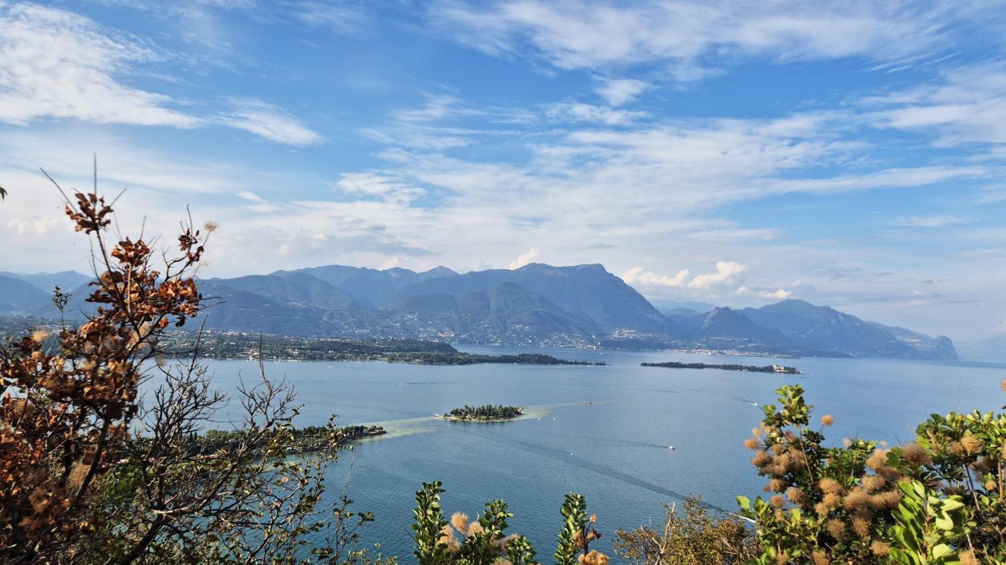Garda Lake Attic Montinelle Екстер'єр фото